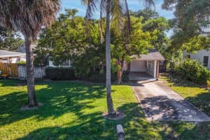 226 SE 2nd Ave, Boynton Beach, FL 33435 Sold 12/13/24