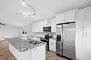 620 NW 21st Ave, Pompano Beach, FL 33069 Sold 01/13/25