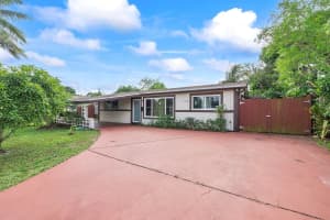 6210 NW 15th St, Sunrise, FL 33313 Sold 12/13/24