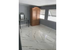 8700 21st Street, Davie, FL 33324 - MLS#F10467861