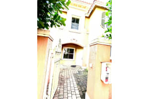 732 106th Avenue, Hollywood, FL 33025 - MLS#F10467863