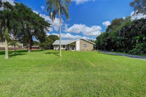11501 SW 3rd St, Plantation, FL 33325 Sold 12/18/24