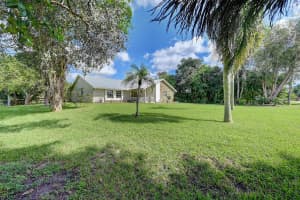 11501 SW 3rd St, Plantation, FL 33325 Sold 12/18/24