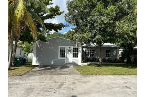 471 NW 108th St, Miami, FL 33168 Sold 03/27/25