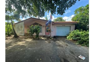 739 SE 11th Ave, Deerfield Beach, FL 33441 Sold 12/06/24