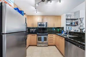 511 SE 5th Ave 2315, Fort Lauderdale, FL 33301 Sold 12/16/24