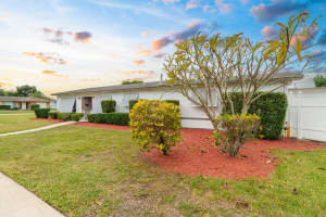 800 W Chaminade Dr, Hollywood, FL 33021 Sold 12/17/24