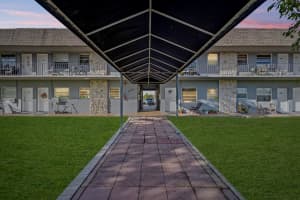 9375 SW 40th Ter 107, Miami, FL 33165 Sold 09/16/25