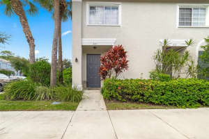 4767 NW 57th Pl 4767, Coconut Creek, FL 33073 Sold 12/10/24