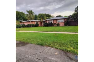 6800 NW 7th St, Plantation, FL 33317 - MLS#F10468065