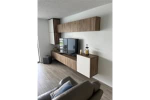 301 SE 3rd St 405, Dania Beach, FL 33004 - MLS#F10468121