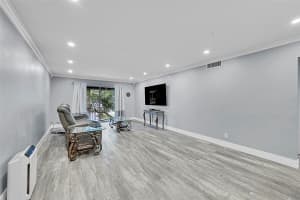 300 NW 69th Ave 259, Plantation, FL 33317 Sold 04/14/25