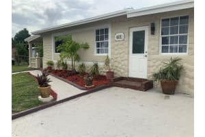 611 SW 28th Ter, Fort Lauderdale, FL 33312 Sold 12/06/24