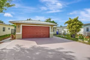2490 NW 4th court, Pompano Beach, FL 33060 Sold 01/24/25
