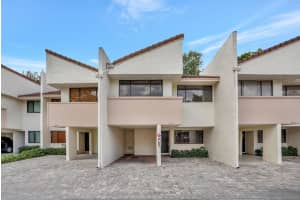 1615 Cypress Pointe Dr 1615, Coral Springs, FL 33071 Sold 02/12/25