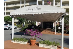 806 Cypress Blvd 110, Pompano Beach, FL 33069 Sold 12/23/24