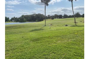 806 Cypress Blvd 110, Pompano Beach, FL 33069 Sold 12/23/24