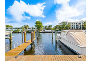 424 Hendricks Isle 10, Fort Lauderdale, FL 33301 Sold 02/27/25