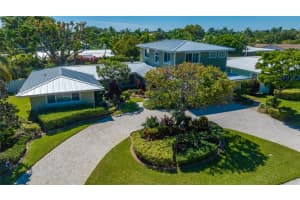 2200 NE 32nd St, Lighthouse Point, FL 33064 Sold 11/25/24