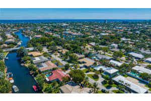 2200 NE 32nd St, Lighthouse Point, FL 33064 Sold 11/25/24