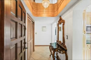 6060 S Falls Circle Dr 207, Lauderhill, FL 33319 Sold 06/27/25