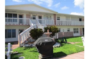 1300 N 12th Ct 7B, Hollywood, FL 33019 Sold 02/10/25