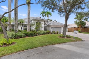 16240 Owasco Cir, Davie, FL 33331 Sold 02/07/25