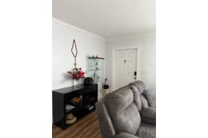 8040 17 Place, Davie, FL 33324 - MLS#F10468507