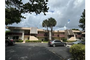 2601 S Palm Aire Dr 212, Pompano Beach