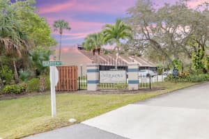 2468 Se Garden Ter 501, Port Saint Lucie