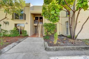 5254 NE 6th Ave H-30, Oakland Park, FL 33334 Sold 06/06/25