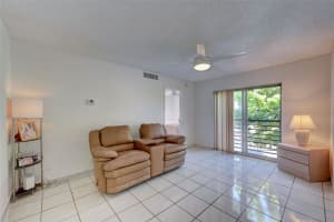 5254 NE 6th Ave H-30, Oakland Park, FL 33334 Sold 06/06/25