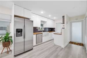 2161 NE 42nd Ct 106, Lighthouse Point, FL 33064 Sold 03/06/25