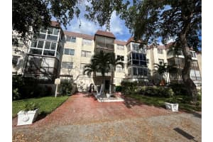 1681 NW 70th Ave 301, Plantation, FL 33313 - MLS#F10468797