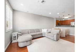 424 SW 13th Ter 424, Fort Lauderdale, FL 33312 Sold 12/17/24