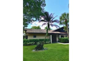 2724 Carambola Cir N 17108, Coconut Creek, FL 33066 Sold 05/01/25