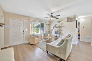 4960 SW 6th St, Margate, FL 33068 Sold 04/16/25