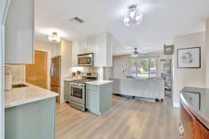 4960 SW 6th St, Margate, FL 33068 Sold 04/16/25