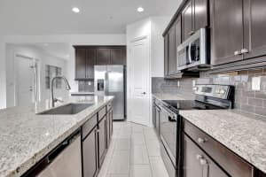 11754 SW 13th Ln 11754, Pembroke Pines, FL 33025 Sold 01/10/25