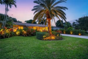 208 NW 21 Street, Wilton Manors, FL 33311 Sold 03/24/25