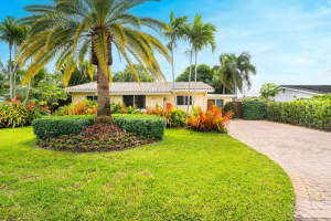 208 NW 21 Street, Wilton Manors, FL 33311 Sold 03/24/25