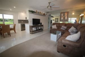 1160 Cambridge G 1160, Deerfield Beach, FL 33442 Sold 03/14/25