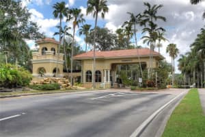 7501 NW 23rd St, Hollywood, FL 33024 Sold 01/31/25