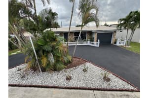 8550 NW 26th St, Sunrise, FL 33322 Sold 03/11/25