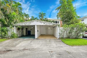 6 Hathaway Ln, Wilton Manors, FL 33305 Sold 01/27/25