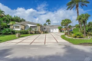 600 Hibiscus Dr, Hallandale Beach, FL 33009 Sold 01/29/25
