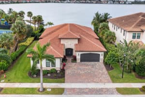 8625 Parkland Bay Dr, Parkland, FL 33076 Sold 02/04/25