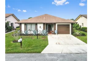 6294 Red Cedar Cir, Greenacres, FL 33463 Sold 03/03/25