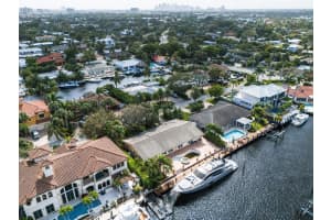 2823 NE 24th Pl, Fort Lauderdale, FL 33305 Sold 02/14/25