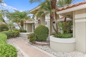 11021 NW 7th St, Plantation, FL 33324 Sold 03/18/25